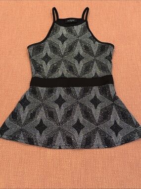 Eclipse XS wm’s shimmery Black & Silver Geometric Halter Tank top / blouse
